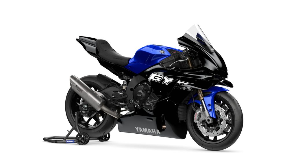 2025-Yamaha-YZF1000R1GYTR-EU-Primer_Black-360-Degrees-002-03