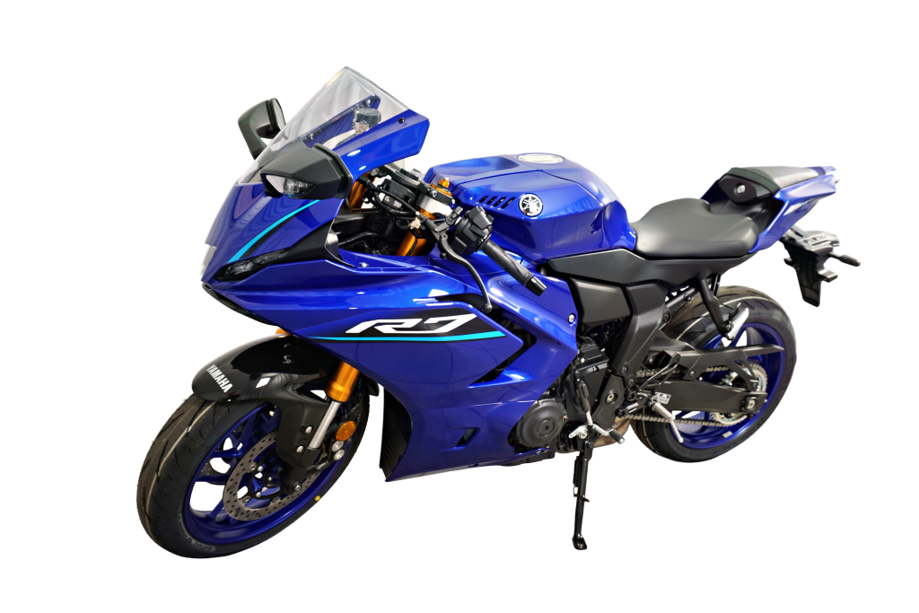Yamaha R7