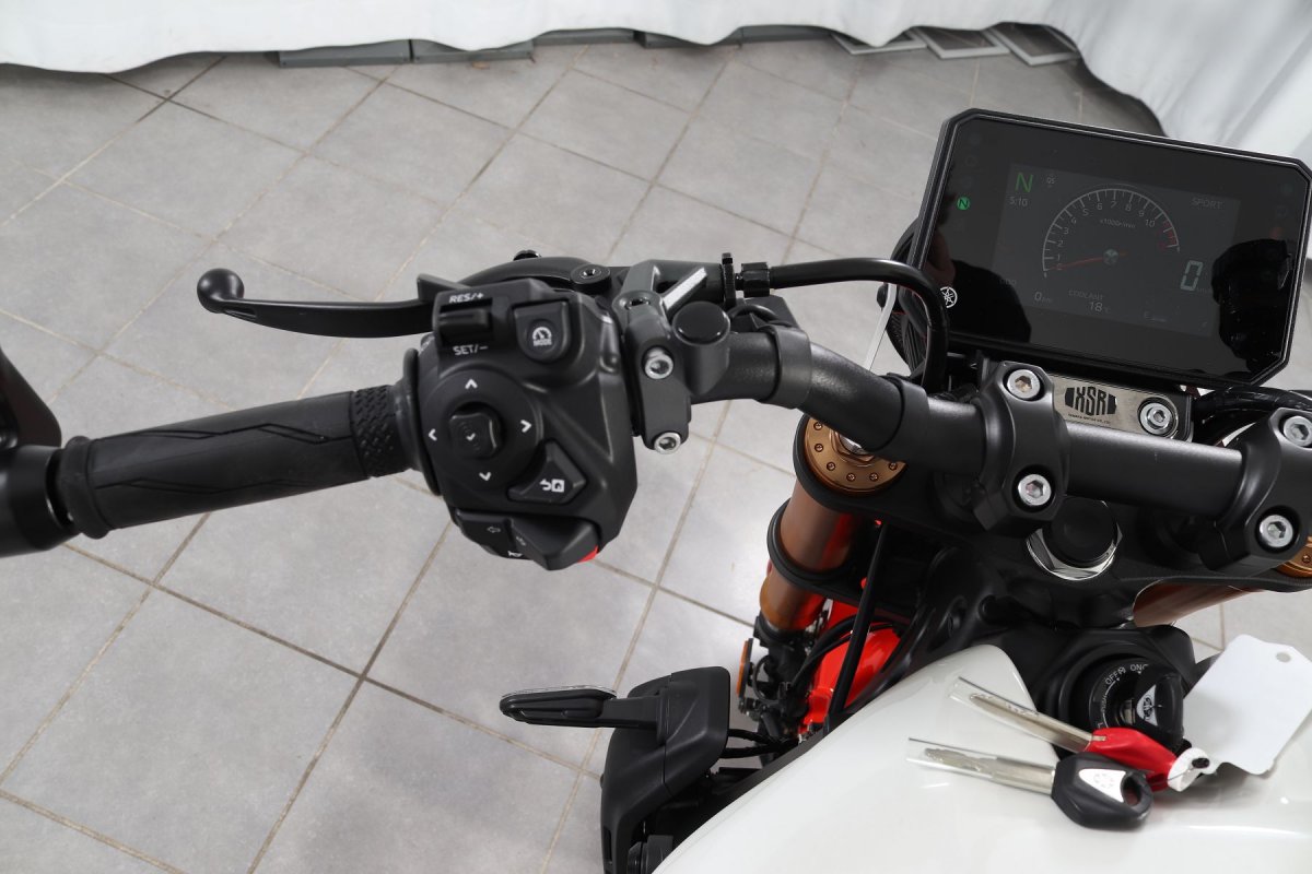 1752714-692ffced23f0451948450_14.jpg 1752714-692ffced23f0451948450_14.jpg