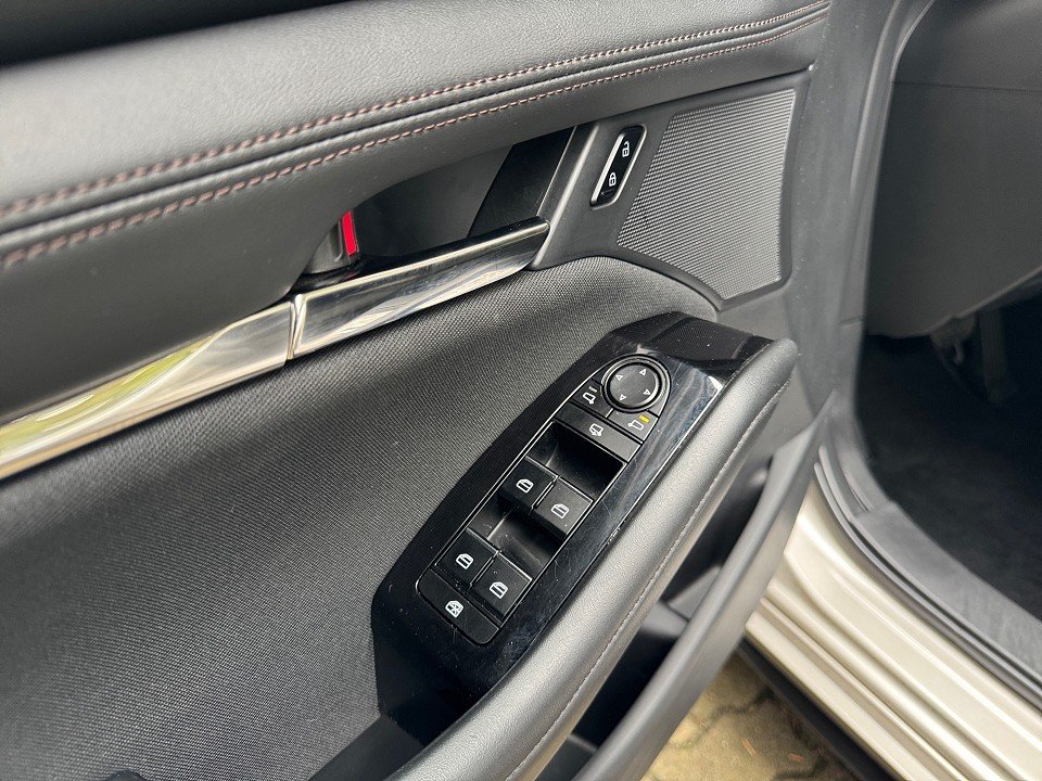 1760246-6932c4636ec5853074380_14.jpg 1760246-6932c4636ec5853074380_14.jpg