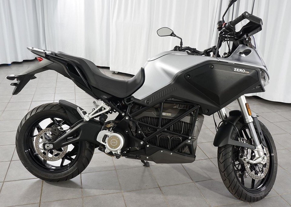 1760536-6932c64623a3052404346_06.jpg 1760536-6932c64623a3052404346_06.jpg