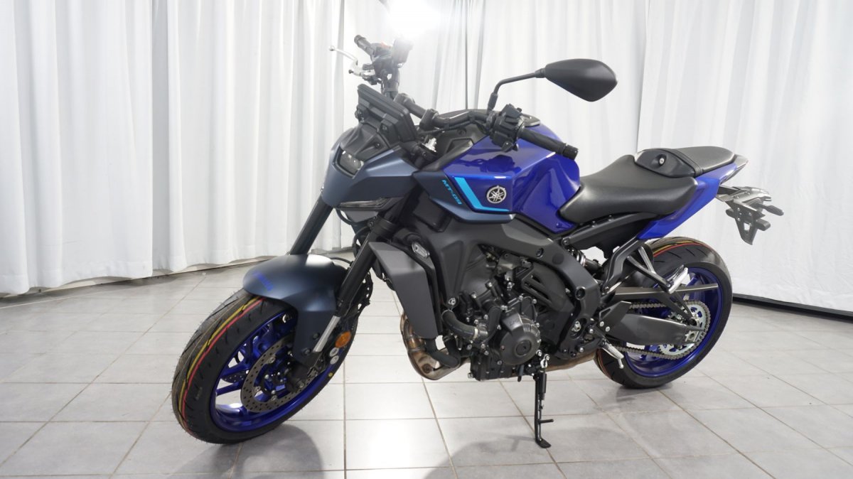 2177492-69df1856000ca52522983_03.jpg 2177492-69df1856000ca52522983_03.jpg